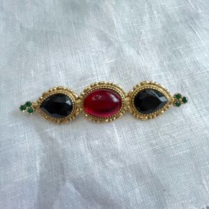 Gold-tone Jeweled Gem Brooch Jewelry Red Black Green Fashion